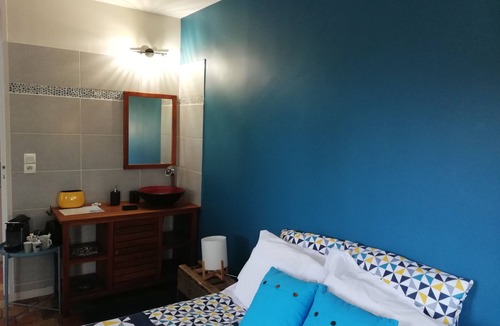 Saint-Etienne-l'Allier Bed & Breakfast | The valley.