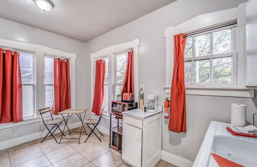 New Pathways Apartment | The Vance Corner Suite | Bright & Relaxing