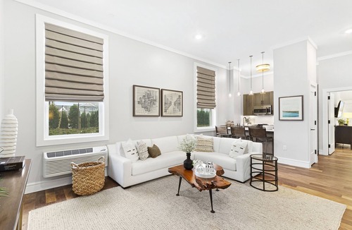 East Garden City Hotel | The Vanderbilt Hotel Suites