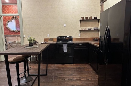 Okemah Apartment | The Velvet - A Woody Guthrie Inspired Inn