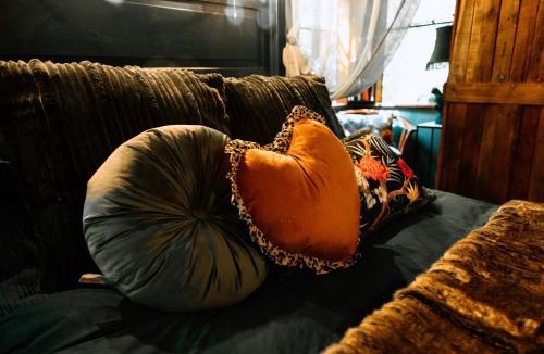 Burnham-on-Sea House | The Velvet Hideaway