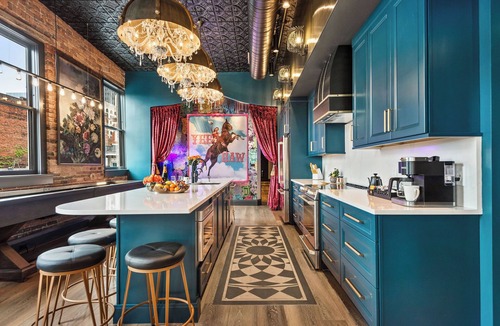 Downtown Nashville Condo | The Velvet Songbird | Downtown Luxe | Sleeps 24
