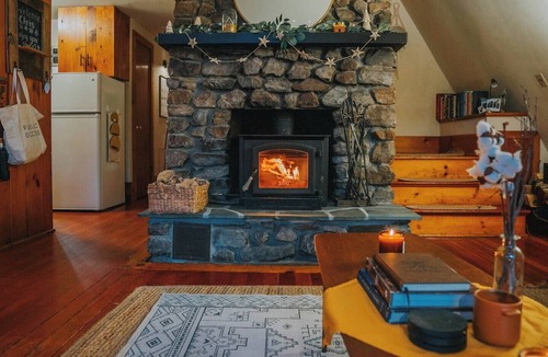 Stratton and Bromley Ski Areas Cabin | The Vermont A-Frame Mountain Retreat