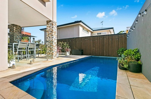 Mornington House | The Vibe Mornington