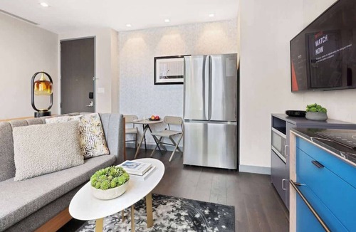 NoMad Apartment | The Vibe on 5th VI Vibe 8755