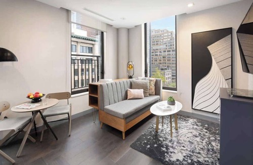 NoMad Apartment | The Vibe on 5th XII Vibe 8761