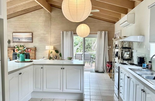 Sandy Point House | The Vibe Sandy Point