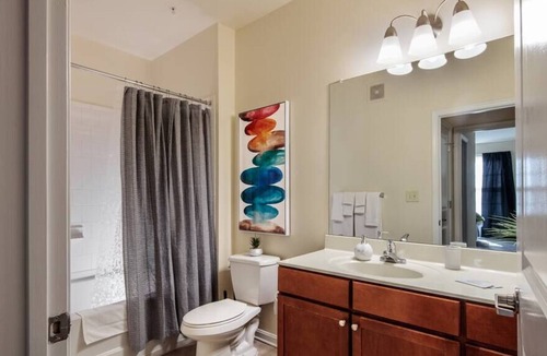 Towson Apartment | The Vibe, - Towson, MD