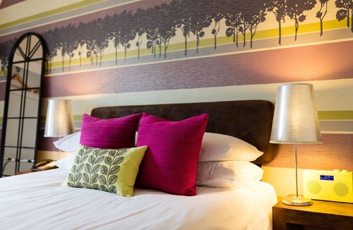 Mortlake Hotel | The Victoria