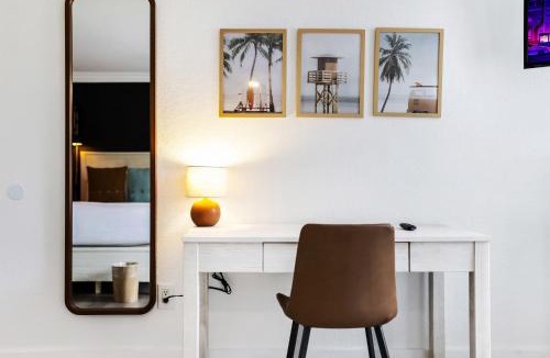 Victoria Park Apartment | The Victoria Hotel