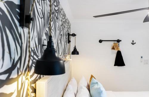 Victoria Park Apartment | The Victoria Hotel