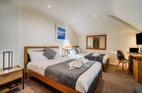 Truro Hotel | The Victoria Inn