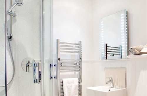 Truro Hotel | The Victoria Inn