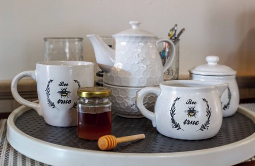 Pittsburgh House | The Victoria