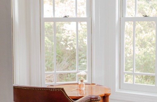 Rainbow Valley Cottage | The Victorian at Valley Glen- a romantic mountain getaway