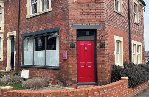 Frome House | The Victorian Post House - Central Frome