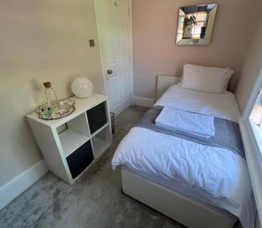 Surbiton Hill House | The Victorian Rooms