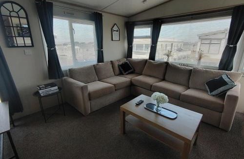 Leysdown-on-Sea Apartment | The Victory Vermont