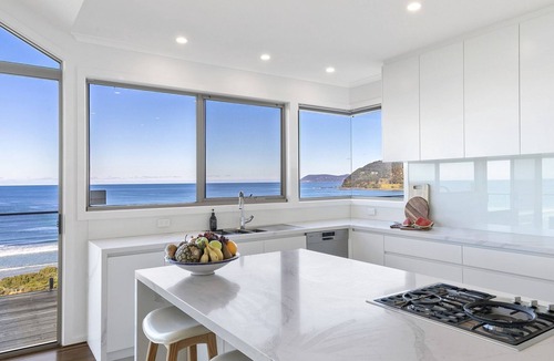 Eastern View House | The View, 19 Golflinks Road