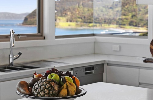 Eastern View House | The View, 19 Golflinks Road