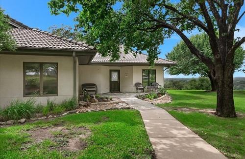 Barton Creek Lakeside Cottage | "The view!" Cottage #20 in Barton Creek Lakeside-a private country club