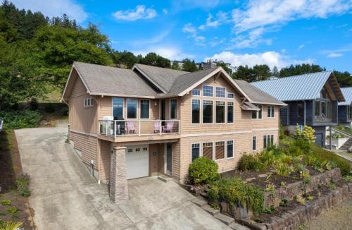 Neahkahnie Beach House | The View House