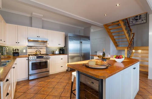 Saint Irenee House | The view is magnificent on the St-Lawrence River!