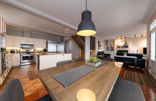 Saint Irenee House | The view is magnificent on the St-Lawrence River!