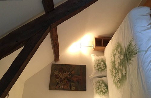 Lanvallay Apartment | The view of Dinan Ramparts