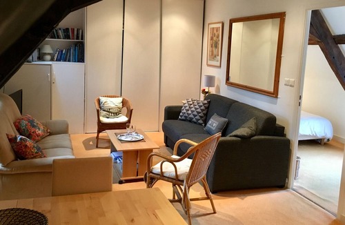 Lanvallay Apartment | The view of Dinan Ramparts