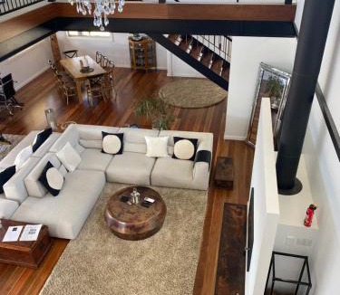 Lithgow City Council House | The View @ Ulandi