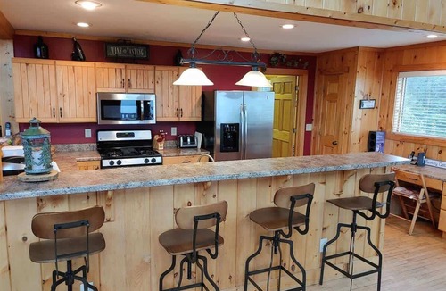 Apple Ridge House | The View