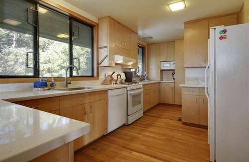 Cannon Beach House | The Viewpoint - Ocean Views!