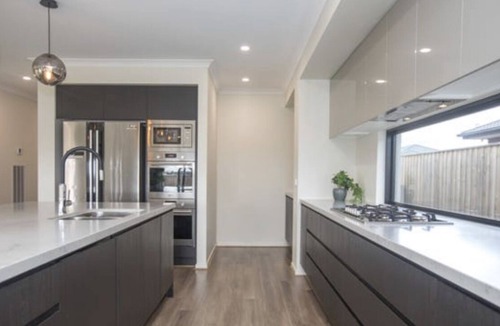 Bacchus Marsh House | The Views.