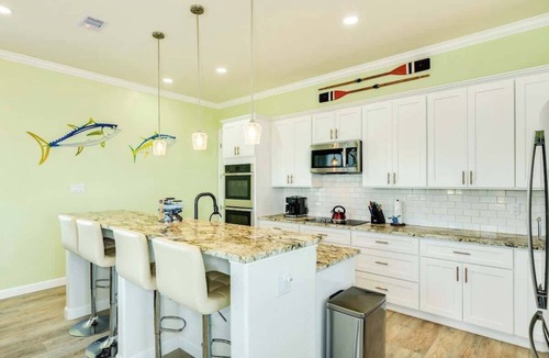 Surfside Beach House | The Views: Luxury Beach House with Deck, Fire Pit & Views!