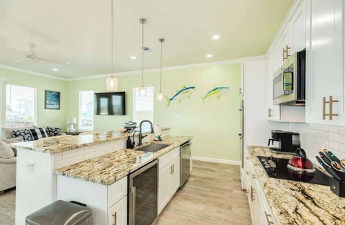 Surfside Beach House | The Views: Luxury Beach House with Deck, Fire Pit & Views!