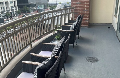 Atlantic Station Area House | The Villa @Atlantic Station + Views+ Shopping