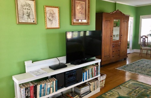 North End Bed & Breakfast | The Villa Bed & Breakfast