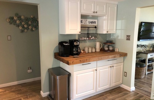 North Cape May House | The Villa By the Bay POOL NOW OPEN! Private Heated Pool & Hot Tub!