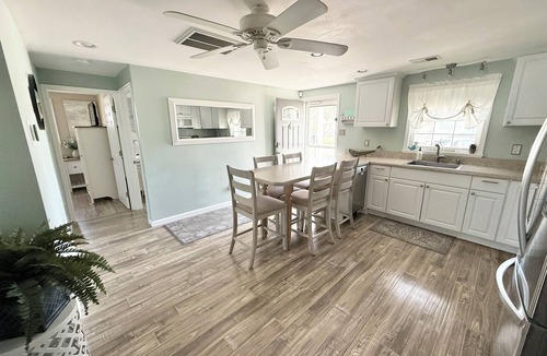 North Cape May House | The Villa By the Bay POOL NOW OPEN! Private Heated Pool & Hot Tub!