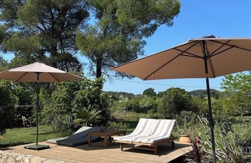 Bagard Villa | The Villa des OLiviers and its superb swimming pool