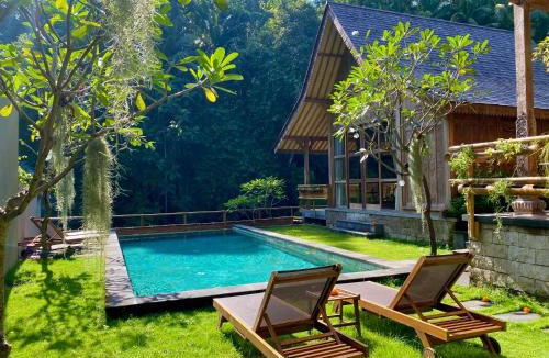 Kediri Hotel | The Villa Lululu