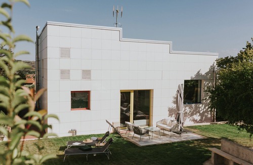 Brinas Villa | The Villa Studio Rioja Alta
