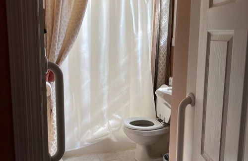 Boystown Bed & Breakfast | The Villa Toscana