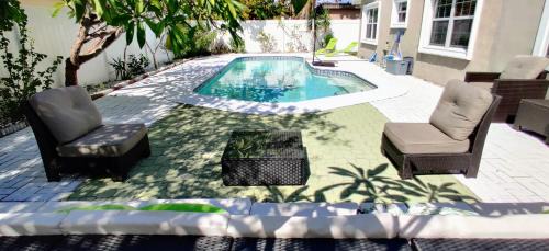 Pinebrook Estates Villa | The Villa Verde - Luxury Clearwater by BlueBellaEstate