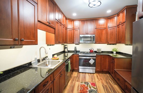 Brockton House | The Village at Houser's Crossing