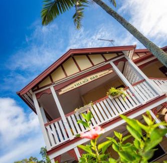 Mudgeeraba Bed & Breakfast | The Village B&B
