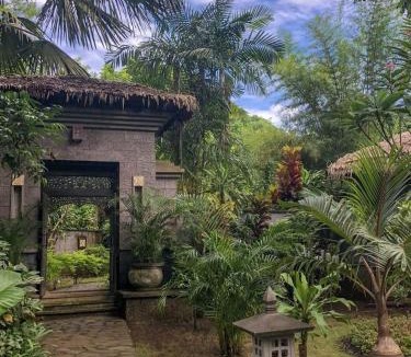 Bunaken Resort | The Village Bunaken