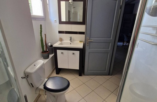 Forcalqueiret Apartment | The village cocoon