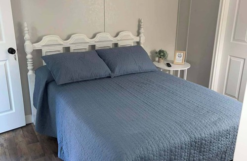 Sylvester Hotel | The Village Inn